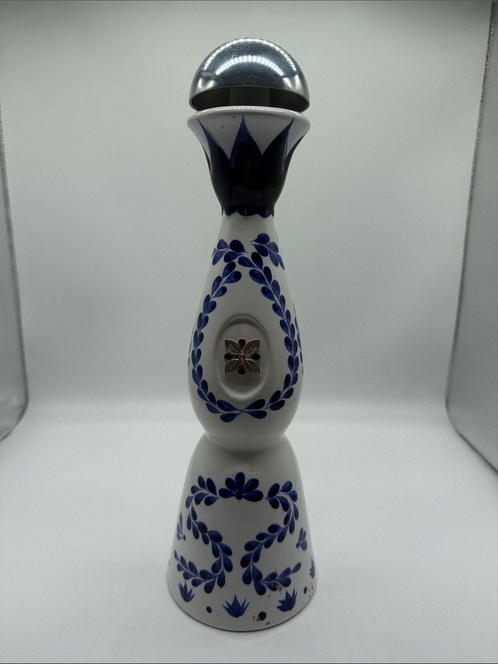 Clase Azul Reposado 750ml Tequila Empty Blue & White Bottle .